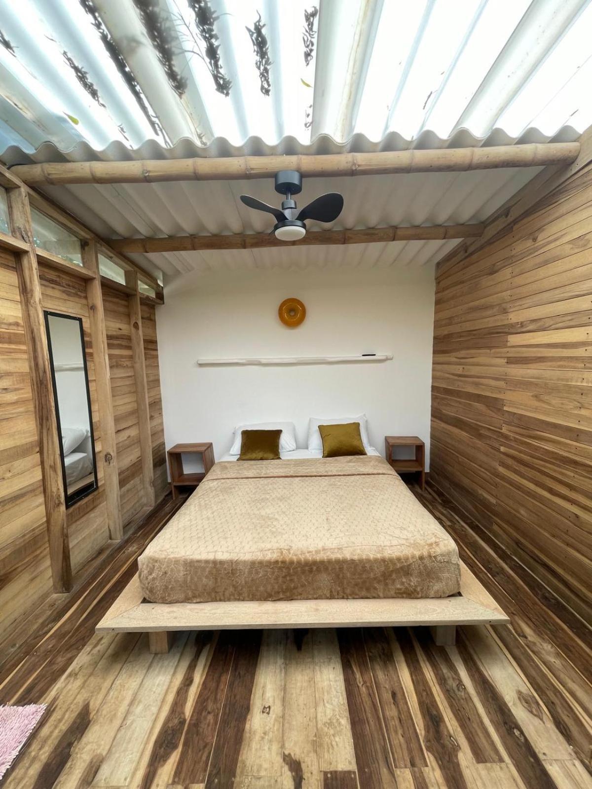 La Mona Eco Cabins Palomino Εξωτερικό φωτογραφία